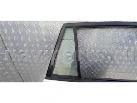 Форточка задняя правая Toyota RAV4, 2006 г., OEM 6812342110, арт. 140581