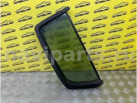 Форточка задняя правая Nissan Navara, 2012 г., OEM 82262EB320, арт. 244658