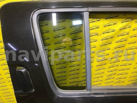 Форточка задняя правая Nissan Pathfinder, 2007 г., OEM 82262EB33A, арт. 251430