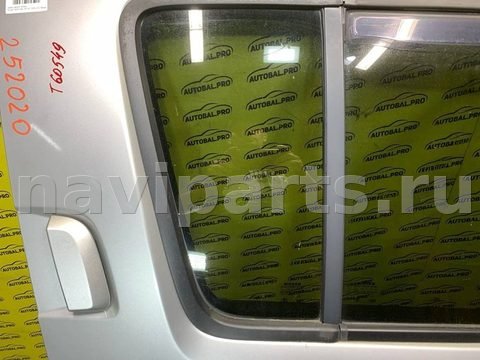 Форточка задняя правая Nissan Pathfinder, 2008 г., OEM 82262EB33A, арт. 252022
