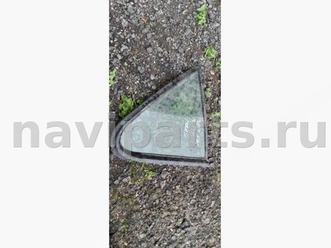 Форточка задняя правая Peugeot 406, 2000 г., арт. 45929527