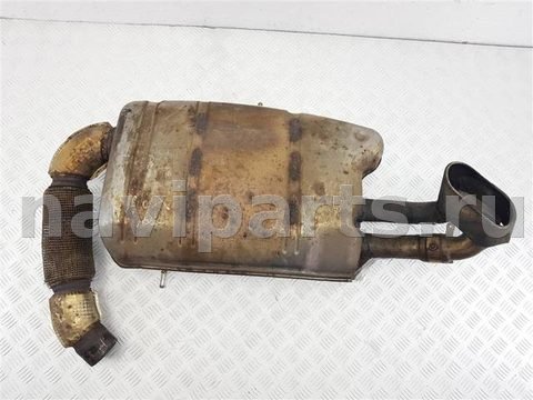 Глушитель BMW i8, 2014 г., OEM 8608161, арт. 104723, фото 2