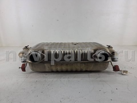 Новое Aston Martin DB9, 2012 г., OEM 8D335230BF, арт. 13994