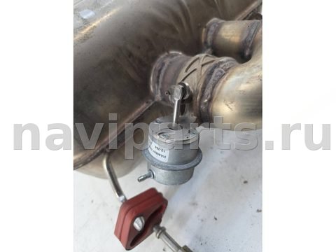 Новое Aston Martin DB9, 2012 г., OEM 8D335230BF, арт. 13994, фото 10