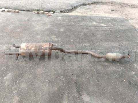Глушитель Toyota Sequoia XK50, 2010 г., OEM 174300S020, арт. 38228, фото 2