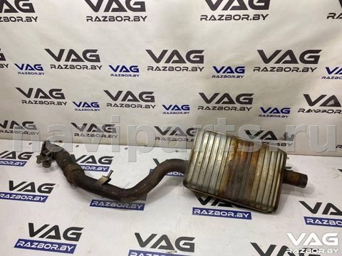 Новое Audi A4 B9, 2017 г., OEM 8W0253211H, арт. BVR165-213