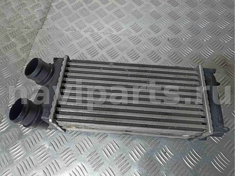 Интеркулер Peugeot 307, 2005 г., OEM 9648551880, арт. 023895
