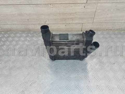 Интеркулер Audi A4, 2003 г., OEM 145806, арт. 18709143, фото 2
