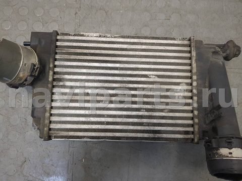 Интеркулер Nissan Qashqai, 2013 г., OEM 144614EA0A, арт. 21251625