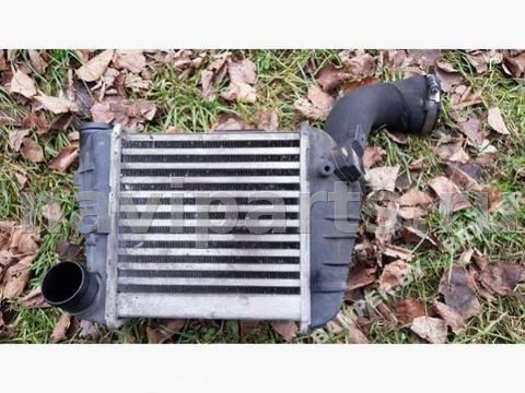Интеркулер Audi A4 B7, 2007 г., OEM 8E0145805R, арт. 22670168