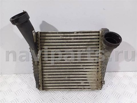 Интеркулер Audi Q7 4L, 2009 г., OEM 7L6145803D, арт. 29821