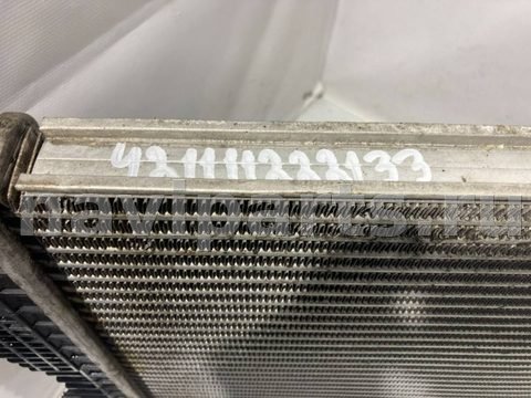 Новое Volkswagen Touran, 2003 г., арт. 42111122133, фото 7