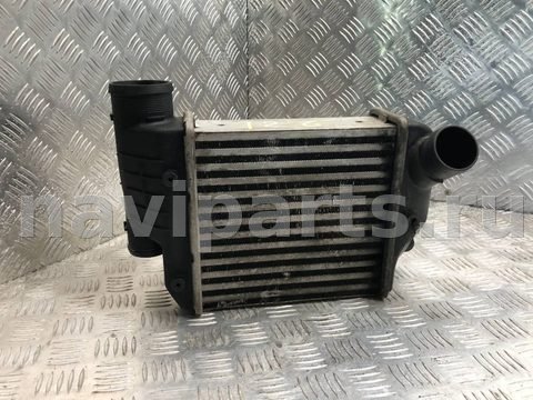 Интеркулер Audi A6 Allroad C6, 2008 г., арт. 42241267395