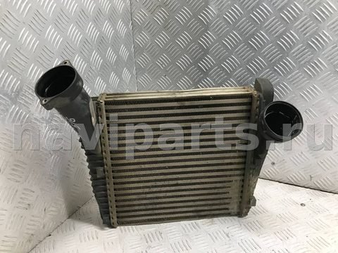 Интеркулер Audi Q7 4L, 2009 г., OEM 7L6145803D, арт. 422419511516