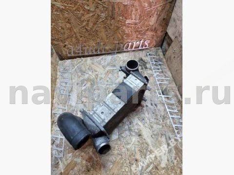 Интеркулер Audi A4 B7, 2005 г., OEM 8E0143805, арт. 76636763