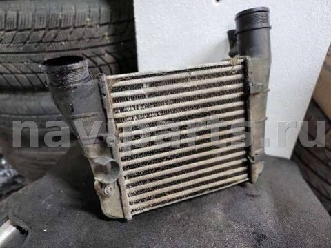 Интеркулер Audi A4 B7, 2006 г., OEM 8E0145805AA, арт. 79703377