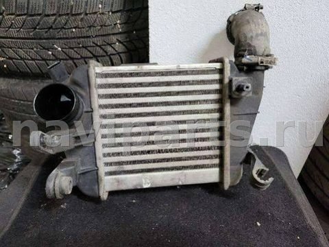 Интеркулер Audi A4 B7, 2007 г., OEM 8E0145805AD, арт. 79804209