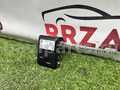 Камера переднего вида Toyota C-HR, 2017 г., OEM 8646CF4010, арт. 2228, фото 3