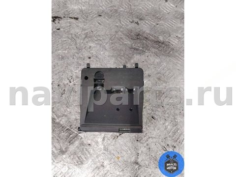 Новое Toyota Yaris, 2015 г., OEM 881810D040, арт. B00096471