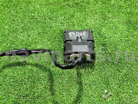 Камера переднего вида Nissan X-Trail, 2021 г., OEM 1025206, арт. D14278, фото 2