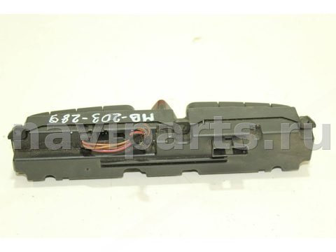 Кнопка аварийной сигнализации Mercedes C W203, 2003 г., OEM 2038219158, арт. 108847276, фото 3