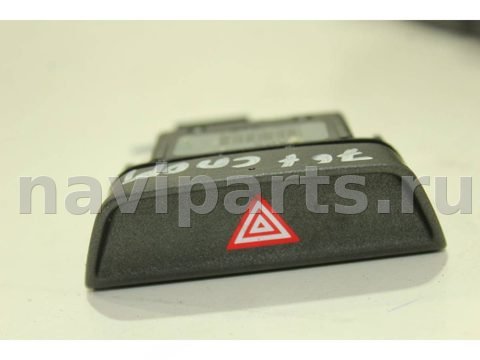 Кнопка аварийной сигнализации Kia Sportage, 2012 г., OEM 4913601110, арт. 114246122