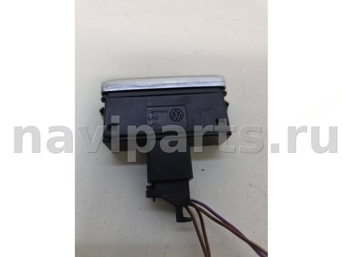 Кнопка аварийной сигнализации Volkswagen Sharan, 2015 г., OEM 7N0953509C, арт. 12413, фото 6