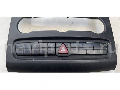 Кнопка аварийной сигнализации Mercedes Sprinter, 2010 г., арт. 180-2