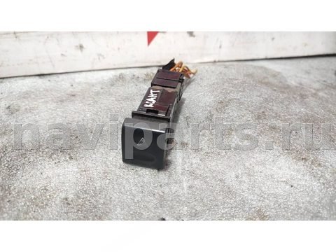 Кнопка аварийной сигнализации Citroen Xantia, 1998 г., OEM 33946G04, арт. 1G2023