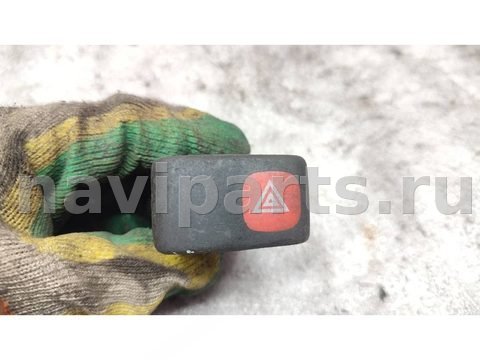 Кнопка аварийной сигнализации Volkswagen Polo, 1998 г., OEM 6N1953235, арт. 1G2042