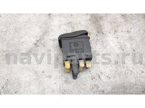 Кнопка аварийной сигнализации Volkswagen Polo, 1998 г., OEM 6N1953235, арт. 1G2042, фото 2