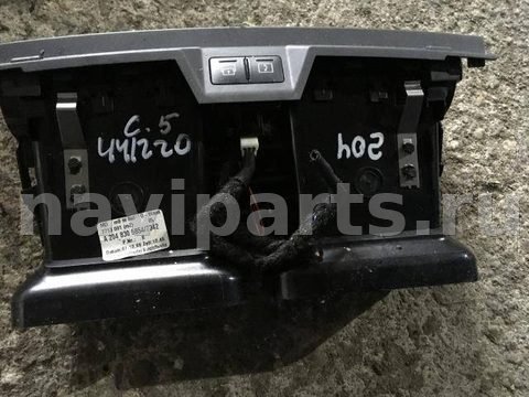 Кнопка аварийной сигнализации Mercedes C W204, 2009 г., OEM A2048305854, арт. 21159658