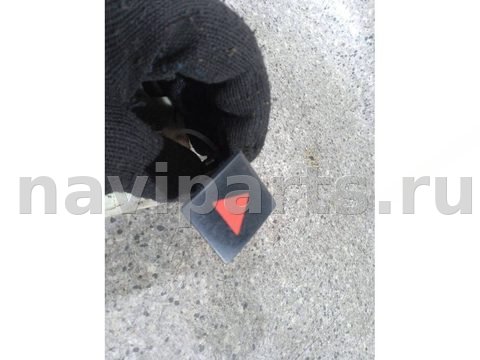 Кнопка аварийной сигнализации Skoda Fabia, 2009 г., OEM 5J0953235, арт. 46023021067