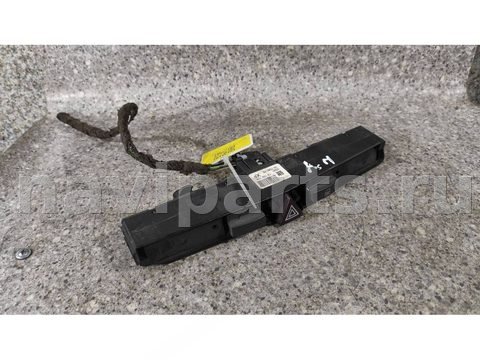 Кнопка аварийной сигнализации Opel Astra, 2006 г., OEM 13100105, арт. 46023024896