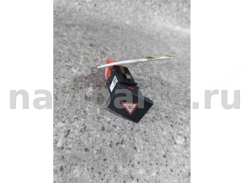 Кнопка аварийной сигнализации Skoda Fabia, 2009 г., OEM 5J0953235A, арт. 46023043356