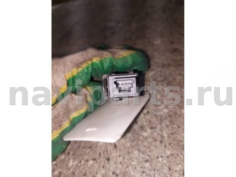Кнопка аварийной сигнализации Toyota Yaris, 2011 г., OEM 843320D020, арт. 46023054540, фото 2