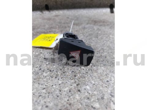 Кнопка аварийной сигнализации Toyota Avensis, 2017 г., OEM 15B424, арт. 46023055727, фото 2