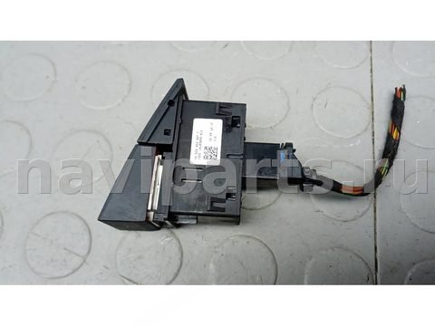 Кнопка аварийной сигнализации Skoda Octavia A7, 2014 г., арт. 5BG13I501, фото 2