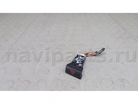 Кнопка аварийной сигнализации Hyundai Santa Fe, 2011 г., арт. 6BM18I501