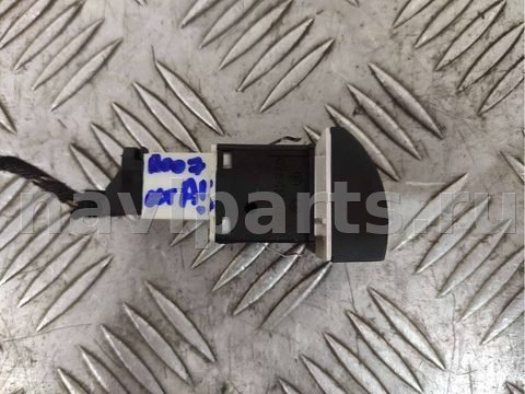 Кнопка аварийной сигнализации Skoda Octavia A5, 2010 г., OEM 1z0953235b, арт. 83084765_2, фото 2