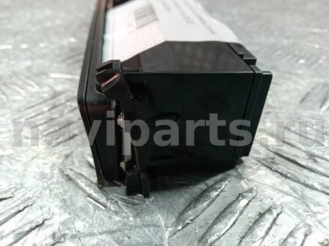Кнопка аварийной сигнализации Lamborghini Urus, 2022 г., OEM 4ML925301B, арт. 93262, фото 5