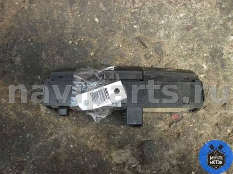 Кнопка аварийной сигнализации Toyota Corolla Verso, 2002 г., арт. B00023294, фото 2