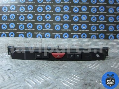 Кнопка аварийной сигнализации Land Rover Discovery, 2007 г., арт. B00054110