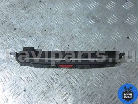 Кнопка аварийной сигнализации Land Rover Discovery, 2007 г., арт. B00054110, фото 2