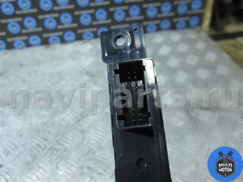 Кнопка аварийной сигнализации Land Rover Discovery, 2007 г., арт. B00054110, фото 4