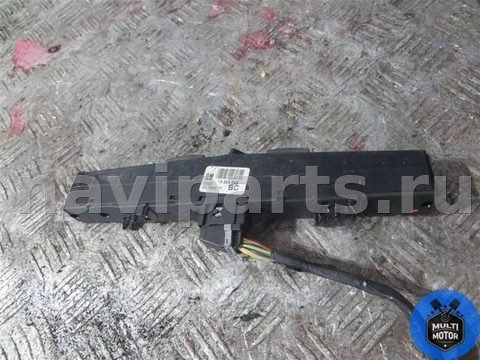 Кнопка аварийной сигнализации Opel Zafira, 2007 г., арт. B00058068, фото 3