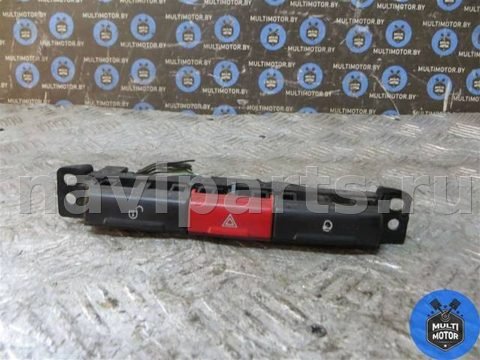 Кнопка аварийной сигнализации Land Rover Freelander, 2008 г., арт. B00062585