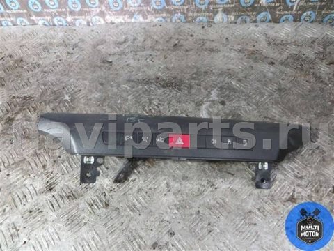 Кнопка аварийной сигнализации Iveco Daily, 2016 г., арт. B00067144
