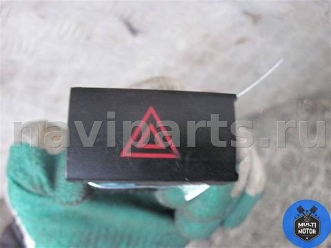 Кнопка аварийной сигнализации Hyundai Santa Fe, 2008 г., арт. B00077977