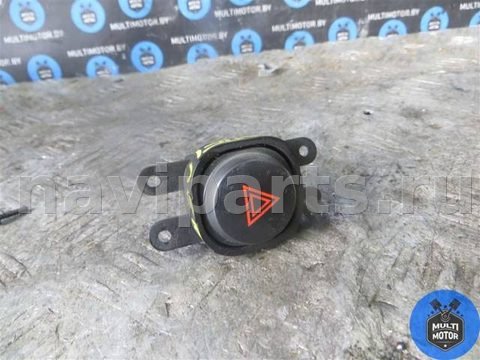 Кнопка аварийной сигнализации Nissan Pathfinder, 2007 г., арт. B00096810
